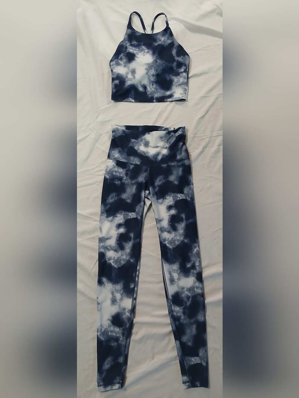 Womens Navy Cloud Tie-Dye Printed High Waisted Workout Top And Leggings